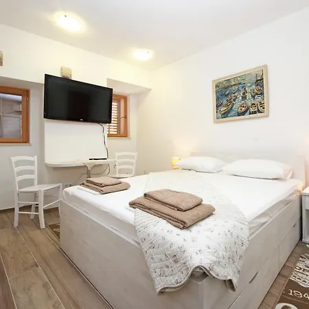 Hortenzia House 3*