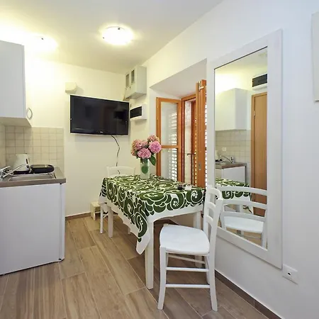 Hortenzia House Guest house