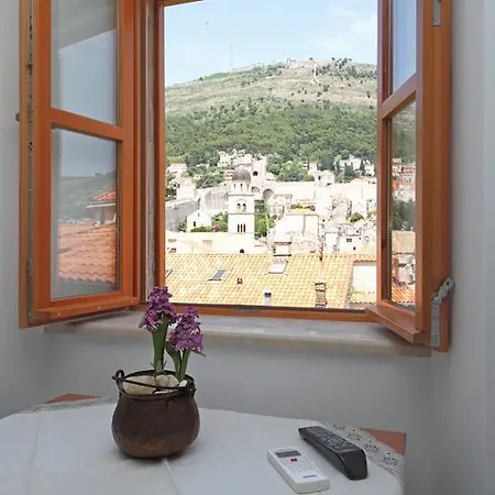 Hortenzia House